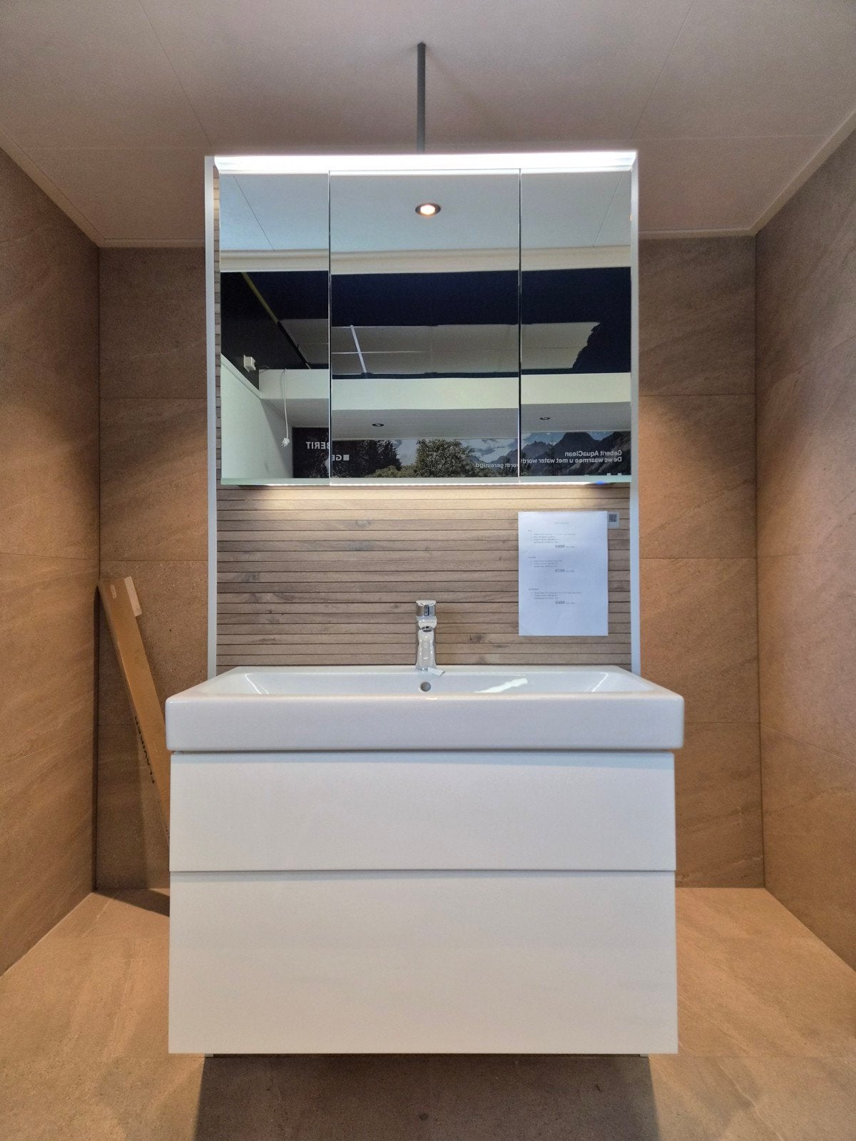 Geberit badmeubel set showroommodel, Ophalen, 50 tot 100 cm, Minder dan 100 cm, Wastafelkast