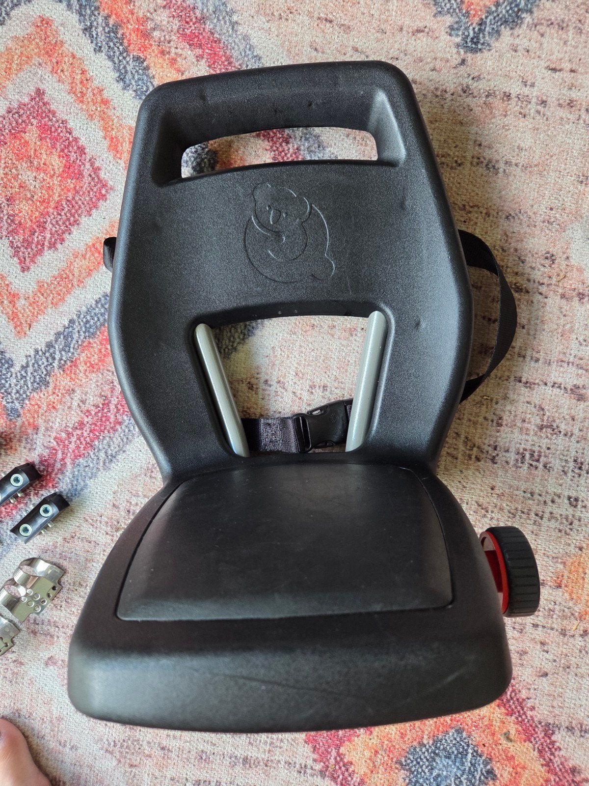 Qibbel Junior 6+ Achterzitje Zwart - Max 35 kg, Fietsen en Brommers, Fietsaccessoires | Fietsstoeltjes, Achterzitje, Gebruikt