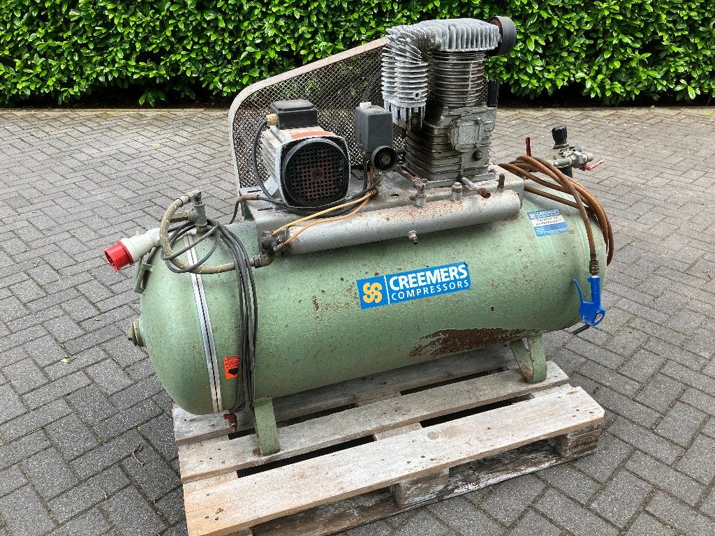 creemers compressor, Doe-het-zelf en Verbouw, Compressors, Ophalen, Gebruikt, 200 tot 400 liter/min, 10 bar of meer
