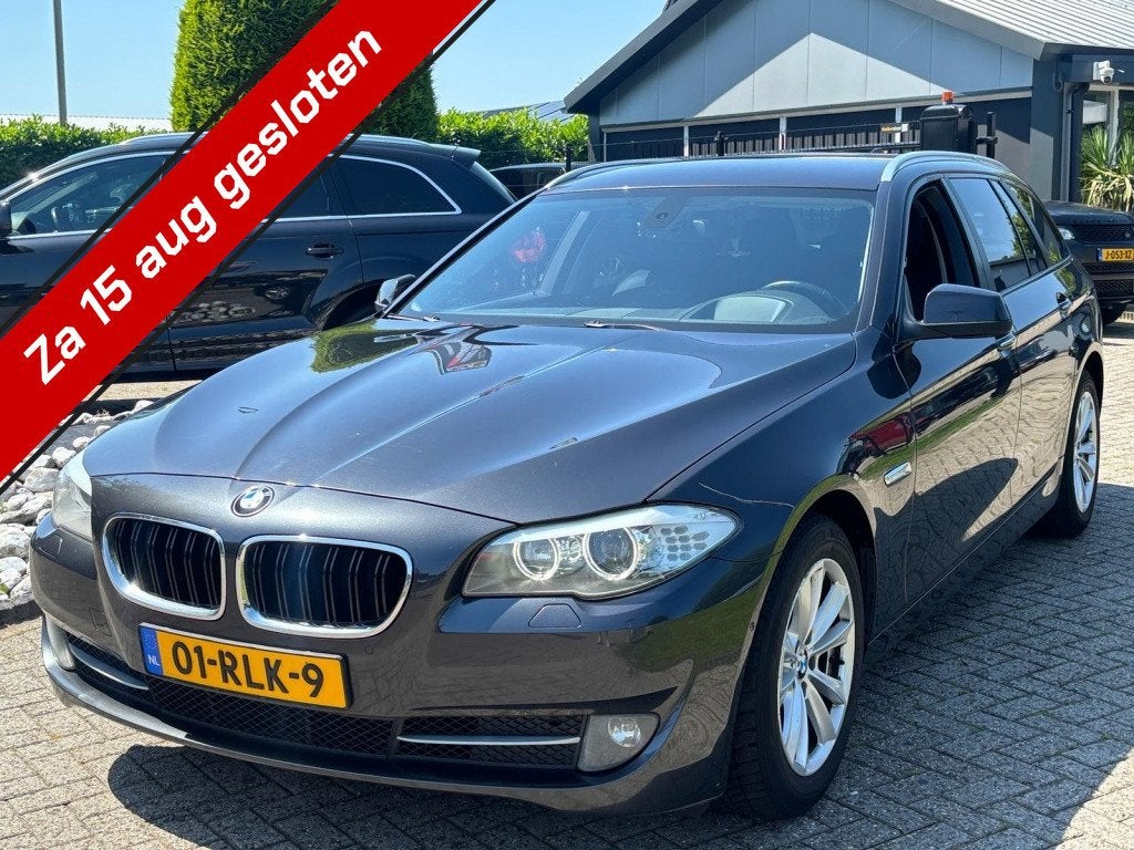 BMW 5 Serie Touring 523i High Executive 2011 Youngtimer Trek, Euro 5, Gebruikt, 2000 kg, 2996 cc