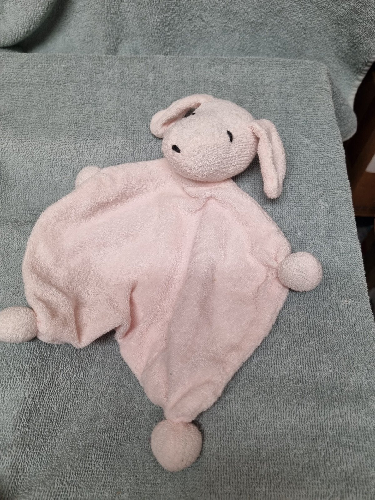 hond knuffel doekje licht roze nr 56, Ophalen of Verzenden, Hond
