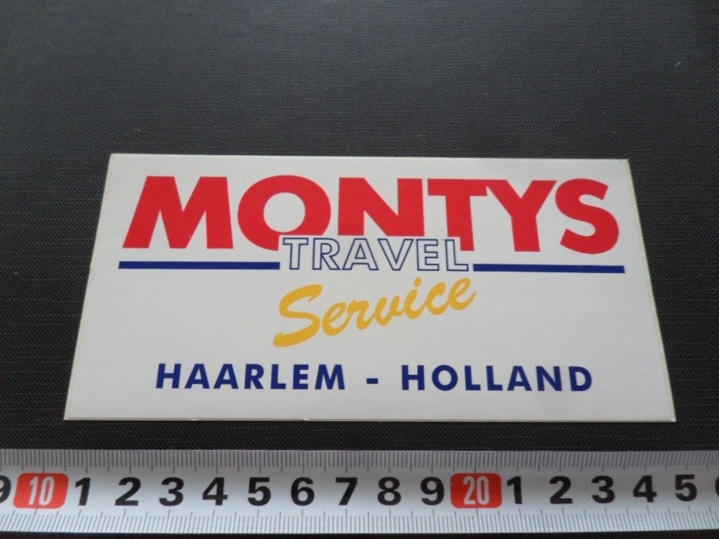 sticker haarlem MONTYS TRAVEL SERVICE logo, Ophalen of Verzenden, Zo goed als nieuw