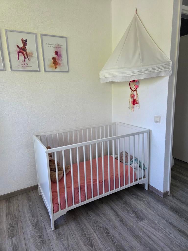 Ikea Baby bed, Kinderen en Baby's, Kinderkamer | Complete kinderkamers, Ophalen, Zo goed als nieuw, Jongetje of Meisje