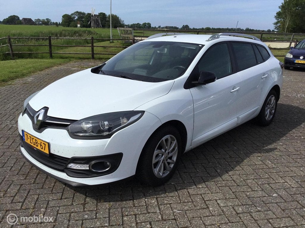Renault Megane 1.5 dCi Limited, Auto's, Voorwielaandrijving, Euro 5, Gebruikt, 4 cilinders