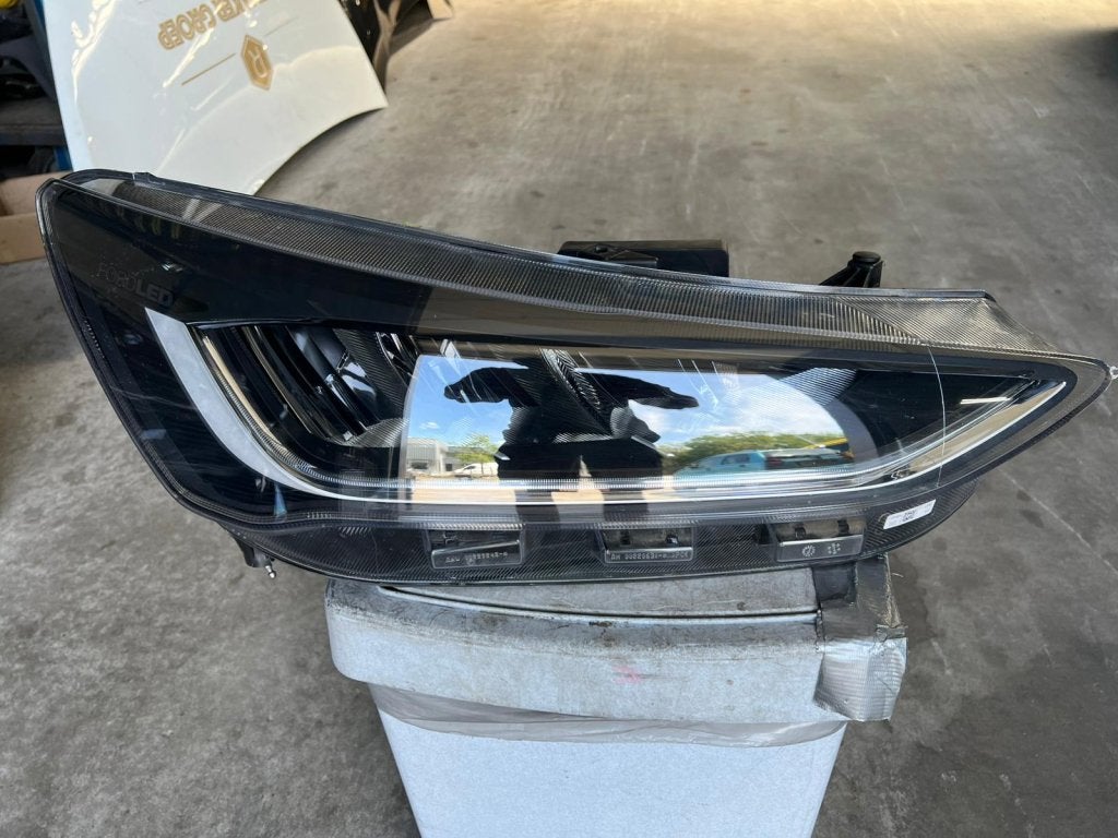 koplamp focus mk4 vol led 01-md e8 12364 rechts 2021+, Auto-onderdelen, Verlichting, Niet ingevuld, Gebruikt, Niet ingevuld, Ford