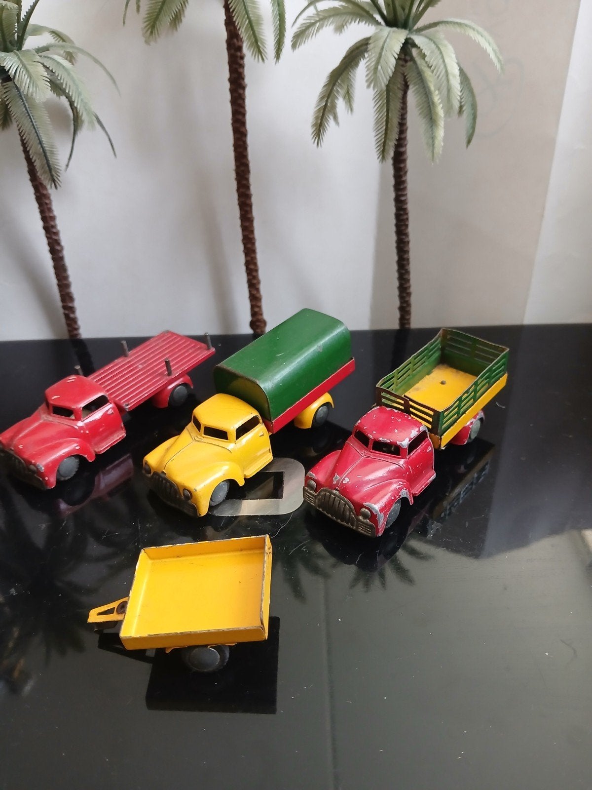 3x oude Tekno vrachtwagentjes met aanhanger, Ophalen of Verzenden