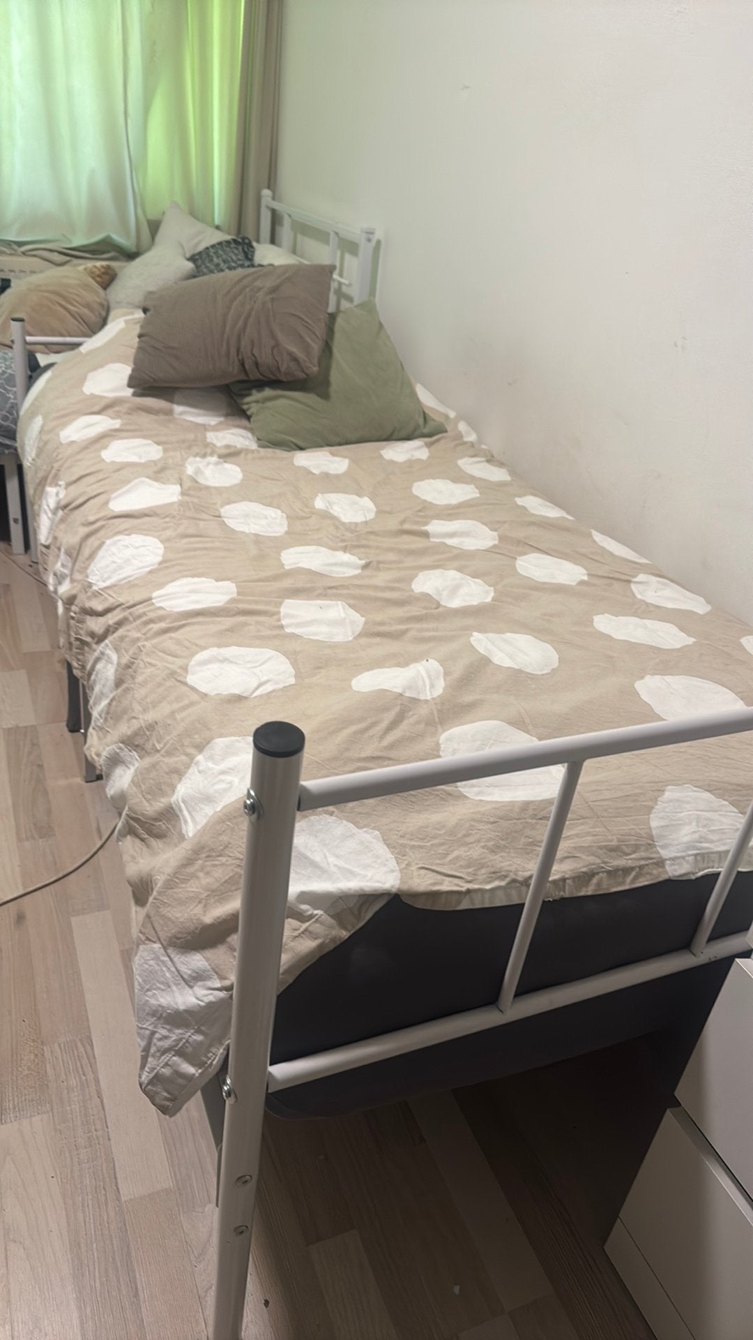 2x ijzere bedframe, Overige materialen, 90 cm, Eenpersoons, Wit
