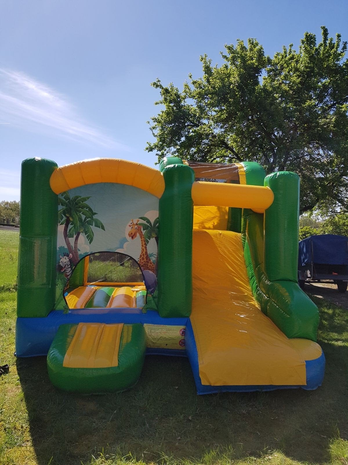 Springkussen Jungle met glijbaan, Ophalen, Zo goed als nieuw
