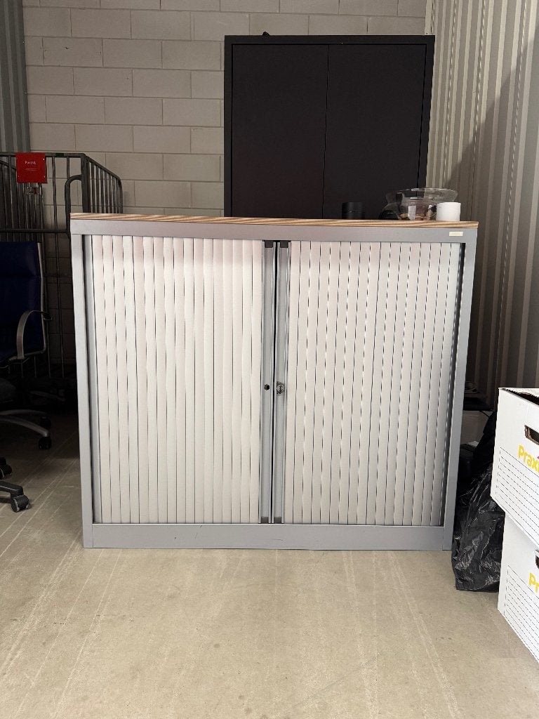 Archiefkast met roldeuren, Zakelijke goederen, Kantoor en Winkelinrichting | Winkel en Inventaris, Ophalen