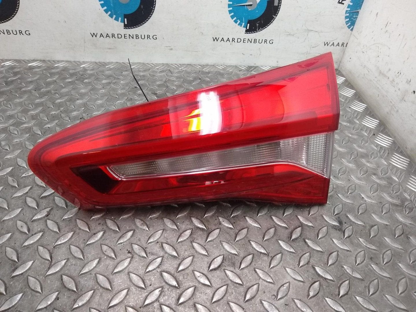 FORD FOCUS ACHTERLICHT R 2018, Ophalen of Verzenden, Gebruikt, ARN erkend