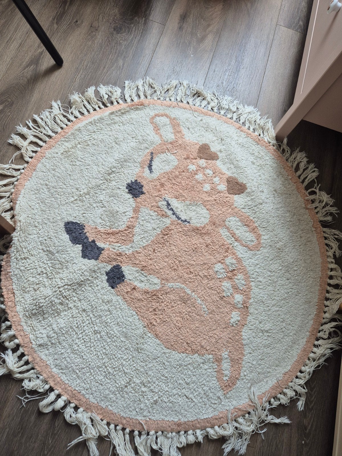 Hertjes kleed voor baby / kinderkamer, Gebruikt, Rond, Roze, 50 tot 100 cm
