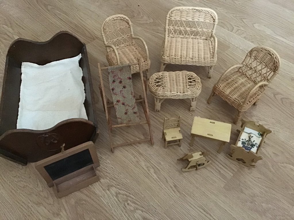 Diverse poppen(huis)spullen, Antiek en Kunst, Curiosa en Brocante, Verzenden