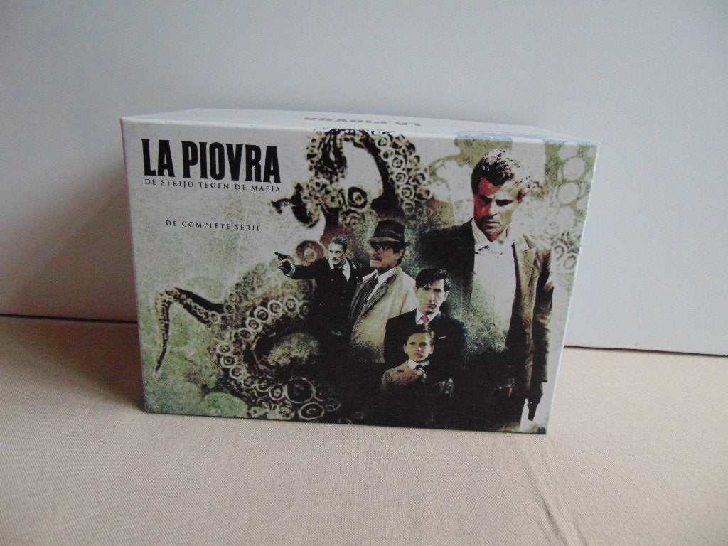 La Piovra complete serie in box, Nederlands, Ophalen of Verzenden, Zo goed als nieuw, Italiaans