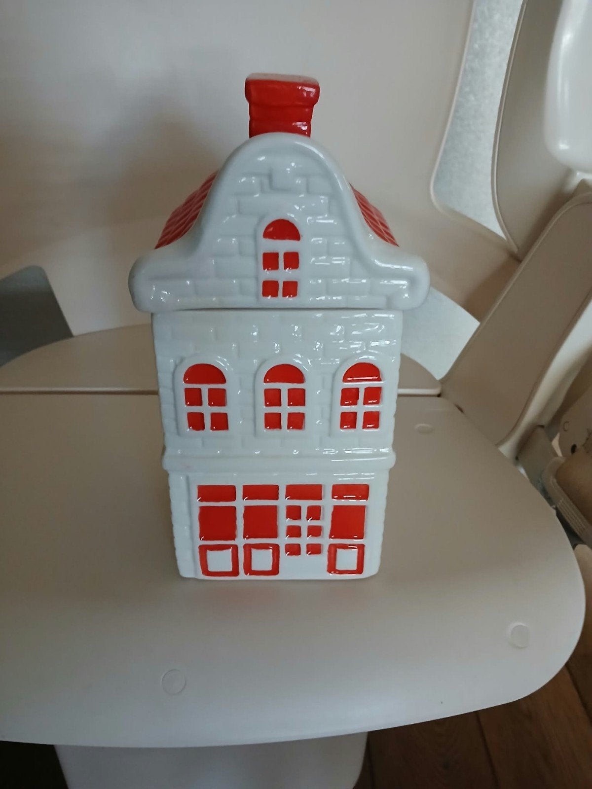 Keramieken voorraadpot in de vorm van een Ned.Grachtenpand., Diversen, Ophalen, Zo goed als nieuw