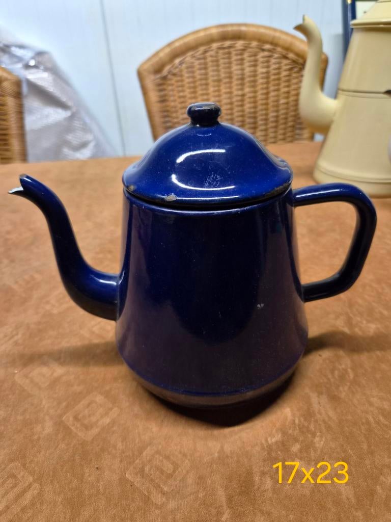 Blauwe oude emaille theepot, Antiek en Kunst, Antiek | Emaille, Ophalen of Verzenden