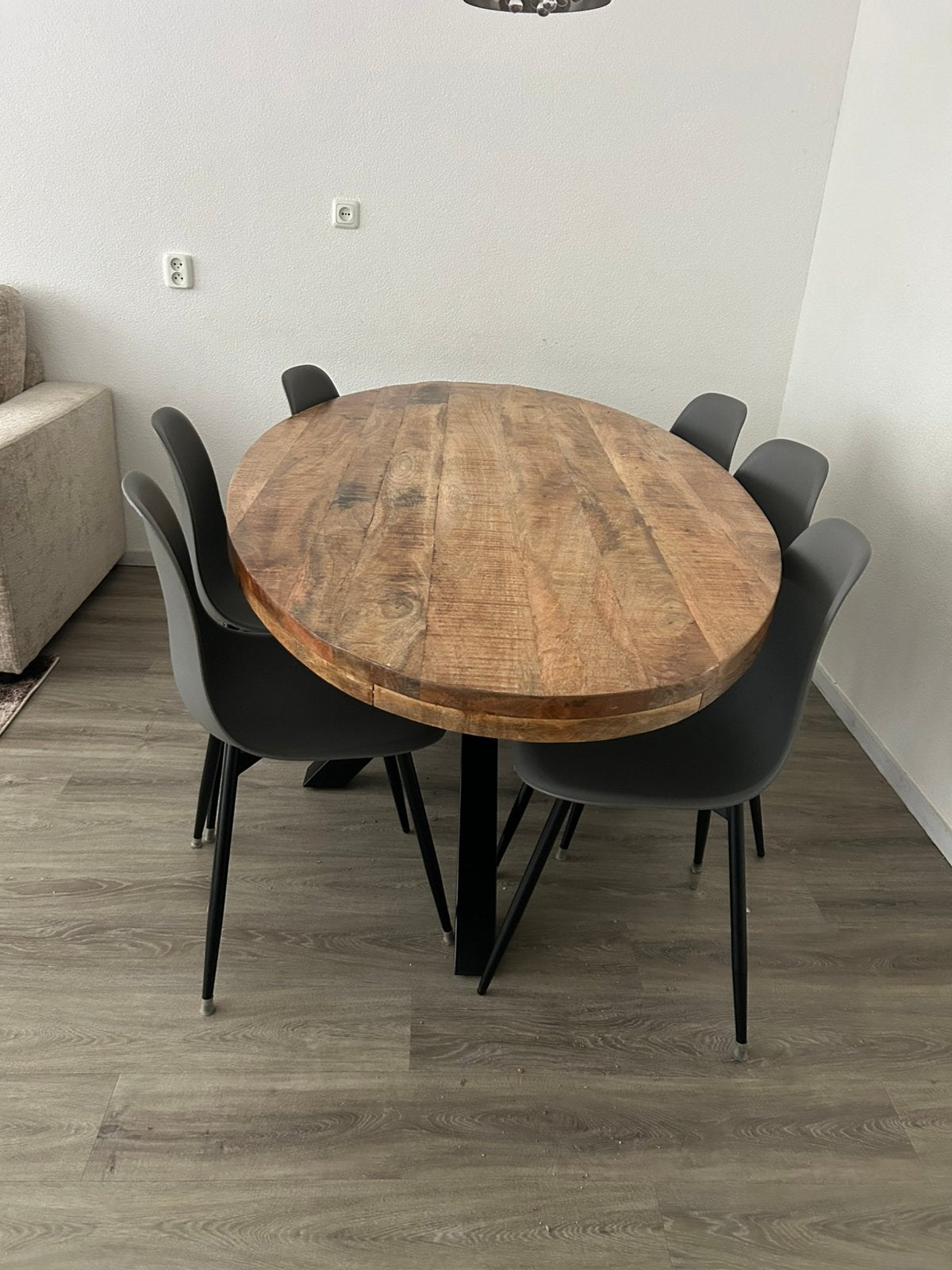 Mango hout eetafel ovaal en Salontafel rond, Huis en Inrichting, Ophalen, Overige materialen, 150 tot 200 cm, Zo goed als nieuw