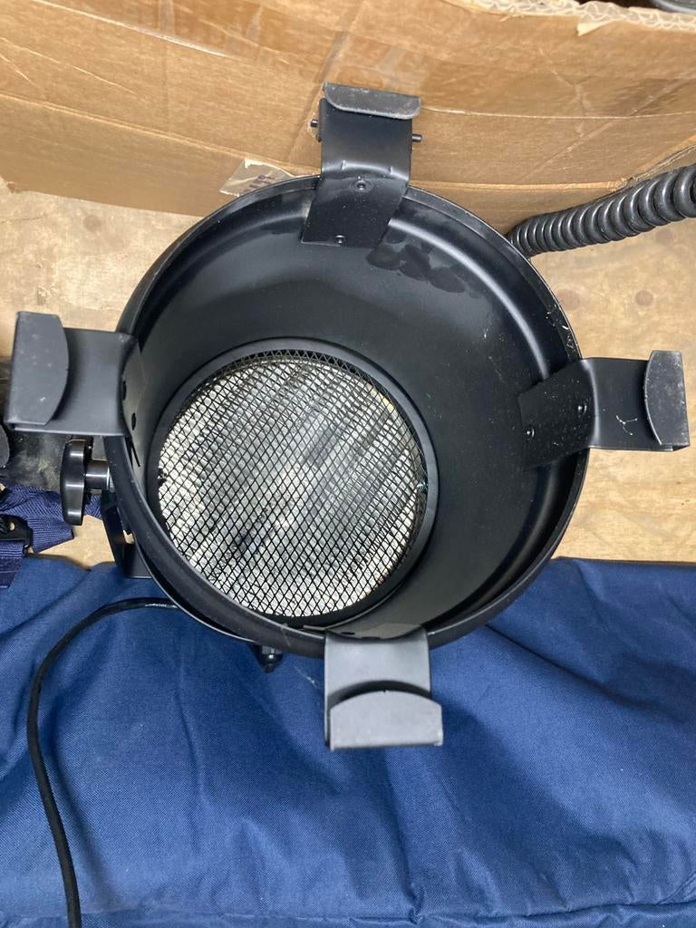 Showtec Par 64 lampen (7 stuks, 4 met lamp), Ophalen, Nieuw, Licht