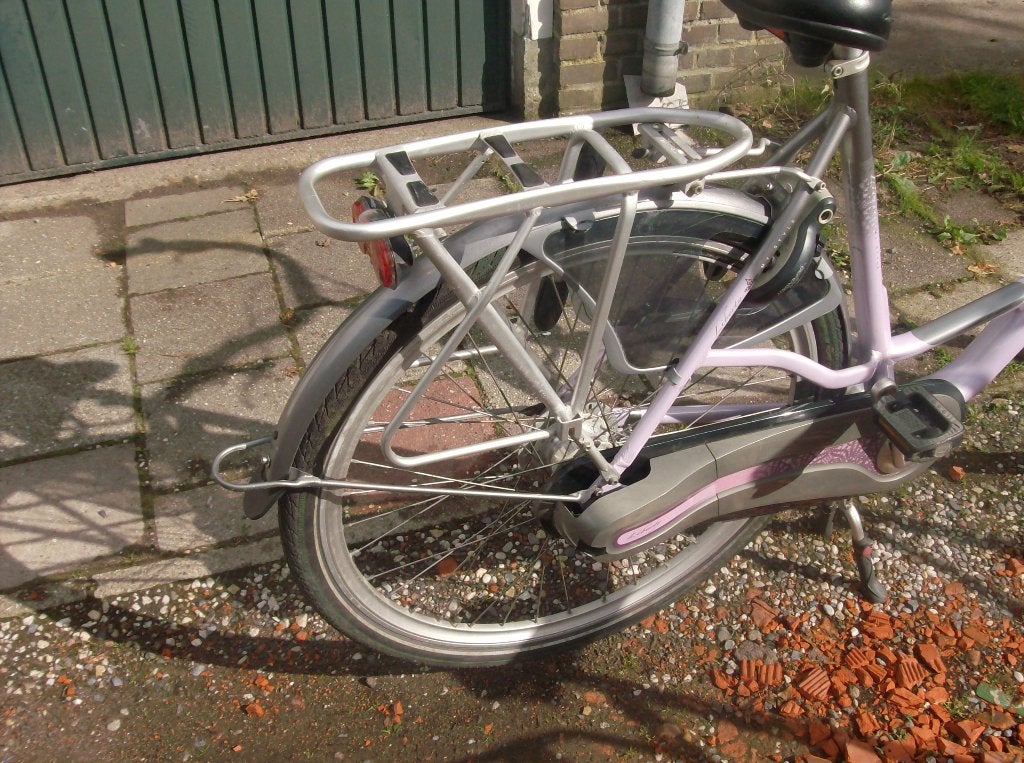 Montego damesfiets en een opoe fiets, (Extra) lage instap, 56 cm of meer, Zo goed als nieuw, Trommelrem