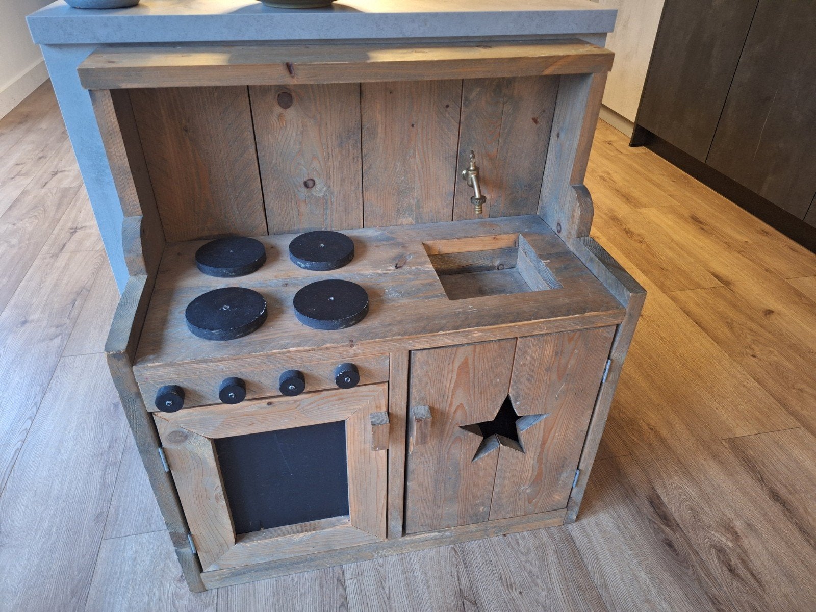 spoelkeuken stijgerhout, Ophalen