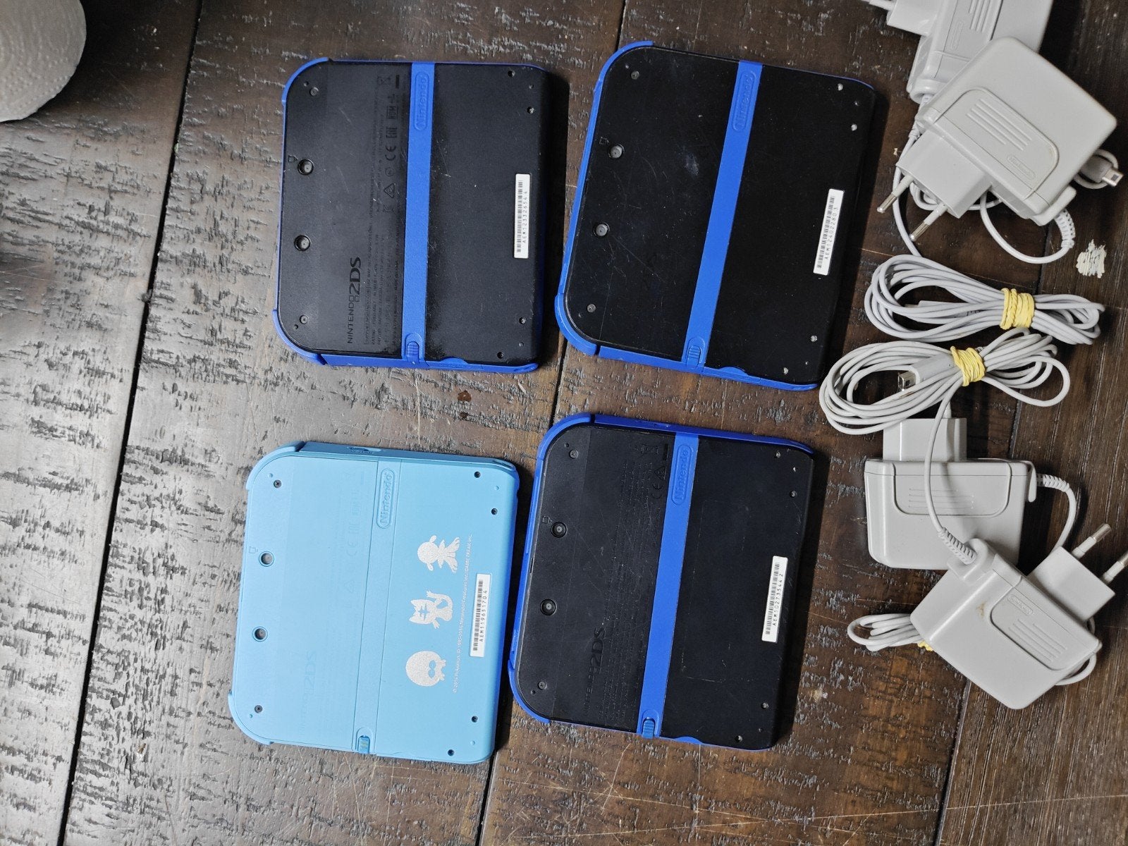 Nintendo 2DS consoles met Pokémon Moon, Spelcomputers en Games, Spelcomputers | Nintendo 2DS en 3DS, .., Blauw, ., 2DS