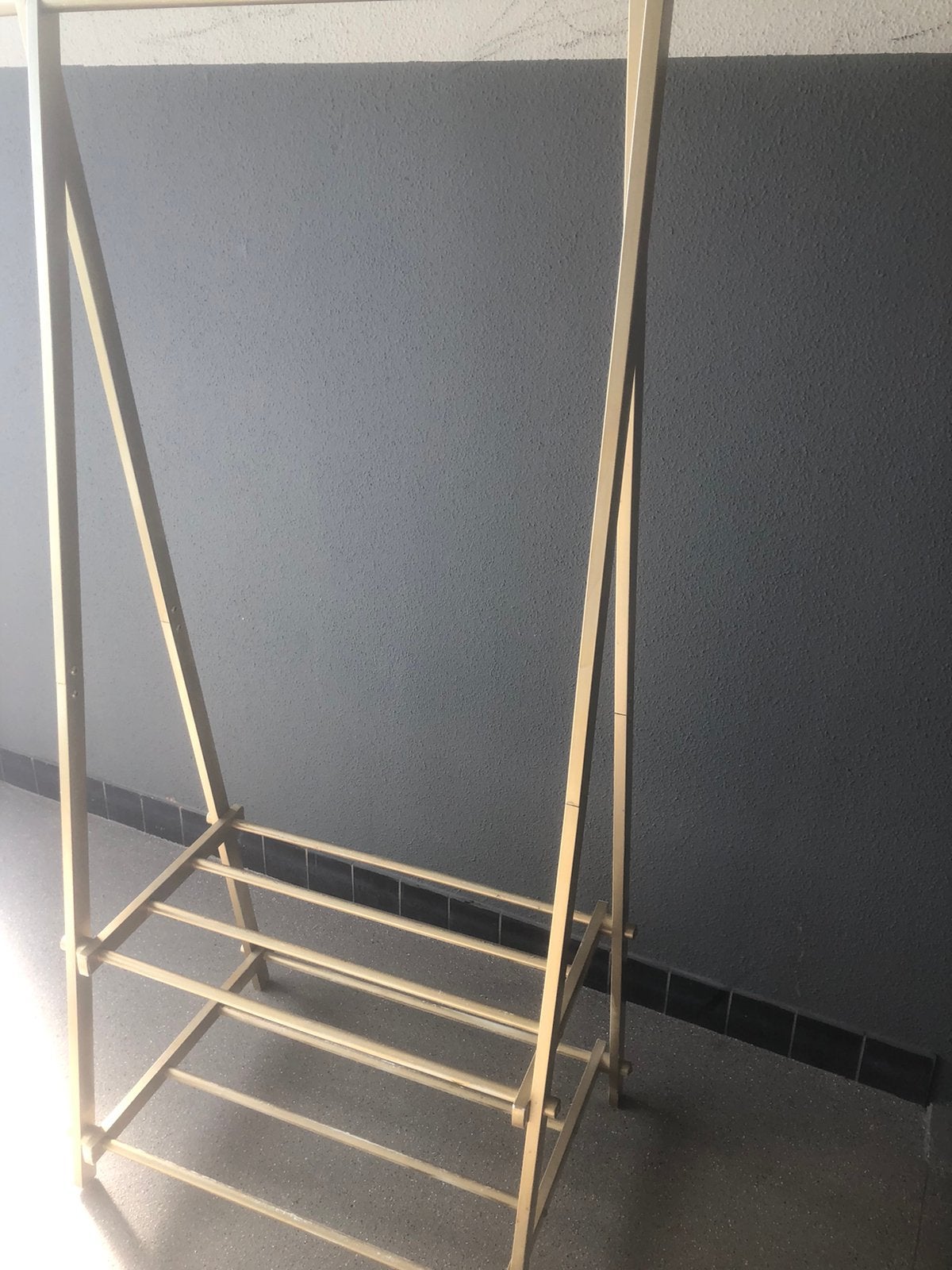 Kleiden rek, Kleding | Dames, Kledingrekken, Ophalen of Verzenden, Zo goed als nieuw