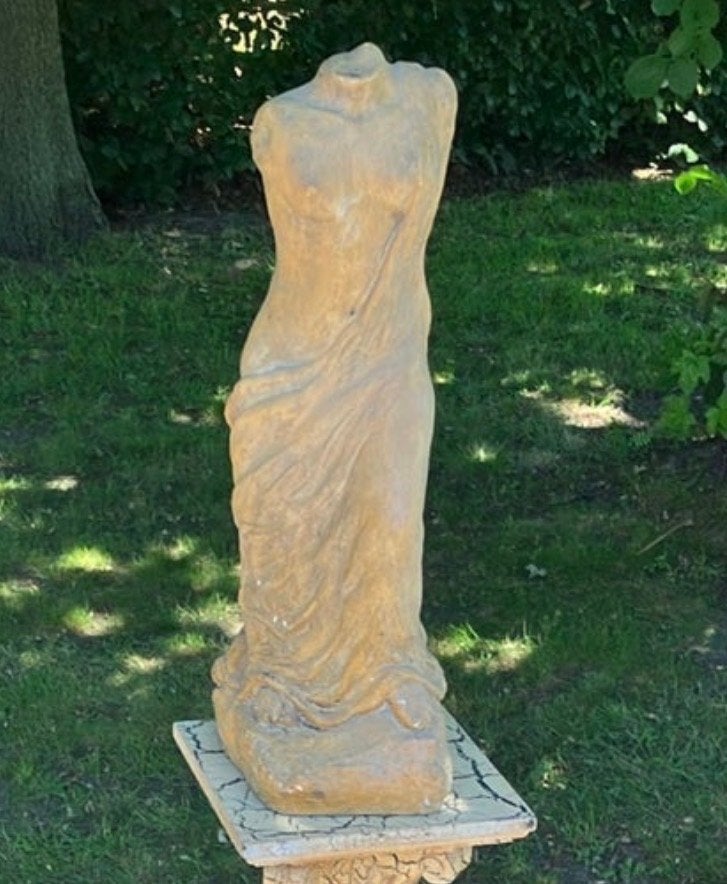 Klassiek Vrouwenbuste Beeld  beton, Antiek en Kunst, Ophalen, 50 - 100 cm, Beeld, Beige