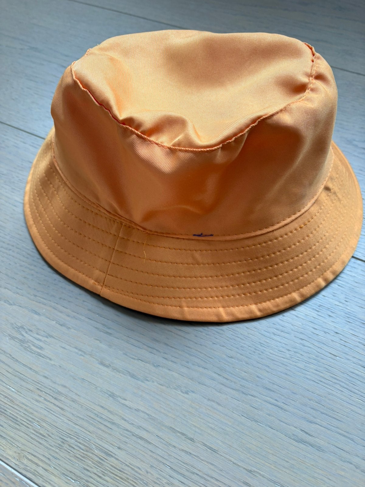 Oranje hoedje /bucket hat oranje en rood/wit/blauw, Ophalen of Verzenden, Zo goed als nieuw, Jongen of Meisje, Hoed