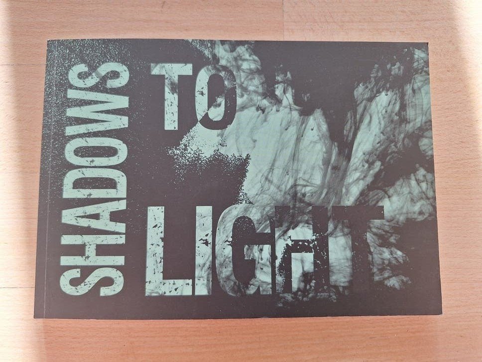 Shadows to Light - Fotografie Boek, Boeken, Ophalen of Verzenden, Zo goed als nieuw, Fotografie algemeen, Onbekend