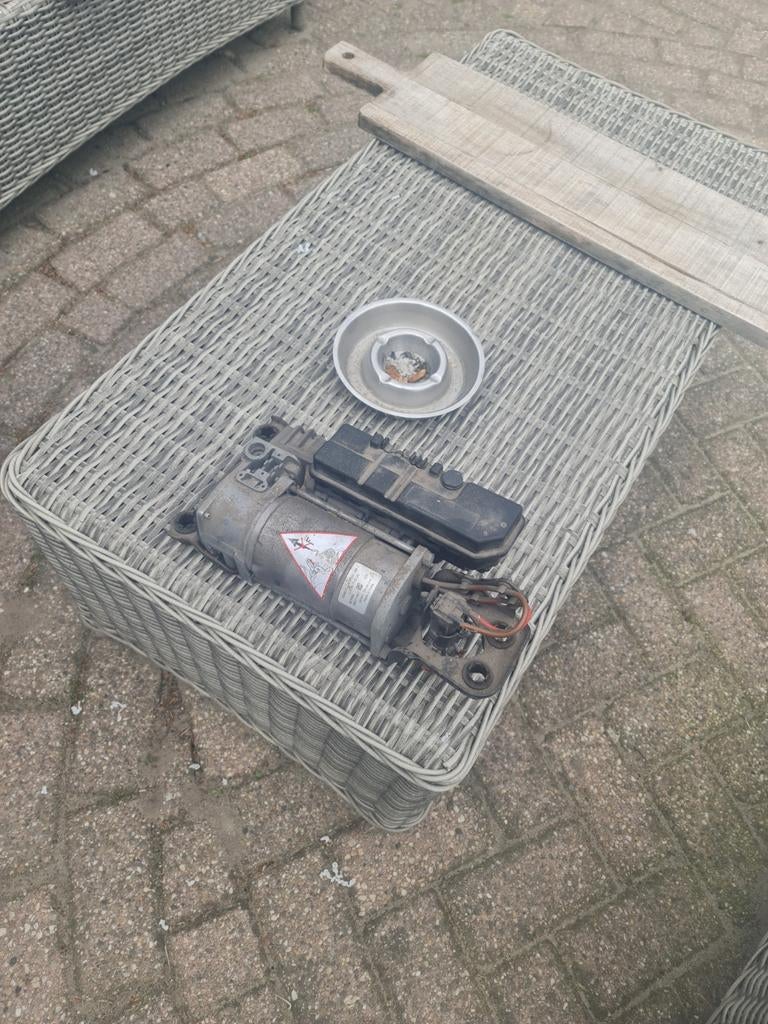 Luchtveringspomp peugeot expert, Ophalen of Verzenden, Gebruikt, Peugeot