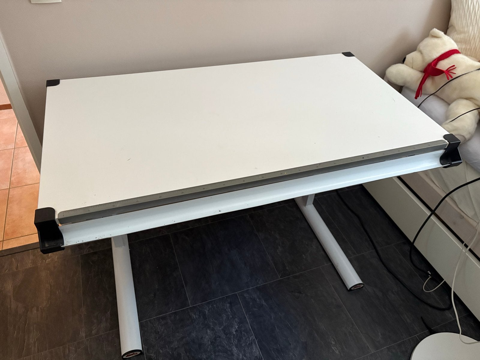 Tekentafel met liniaal - Ideaal voor architecten/ontwerpers, Doe-het-zelf en Verbouw, Tekentafels, Ophalen, Gebruikt, Minder dan 130 cm