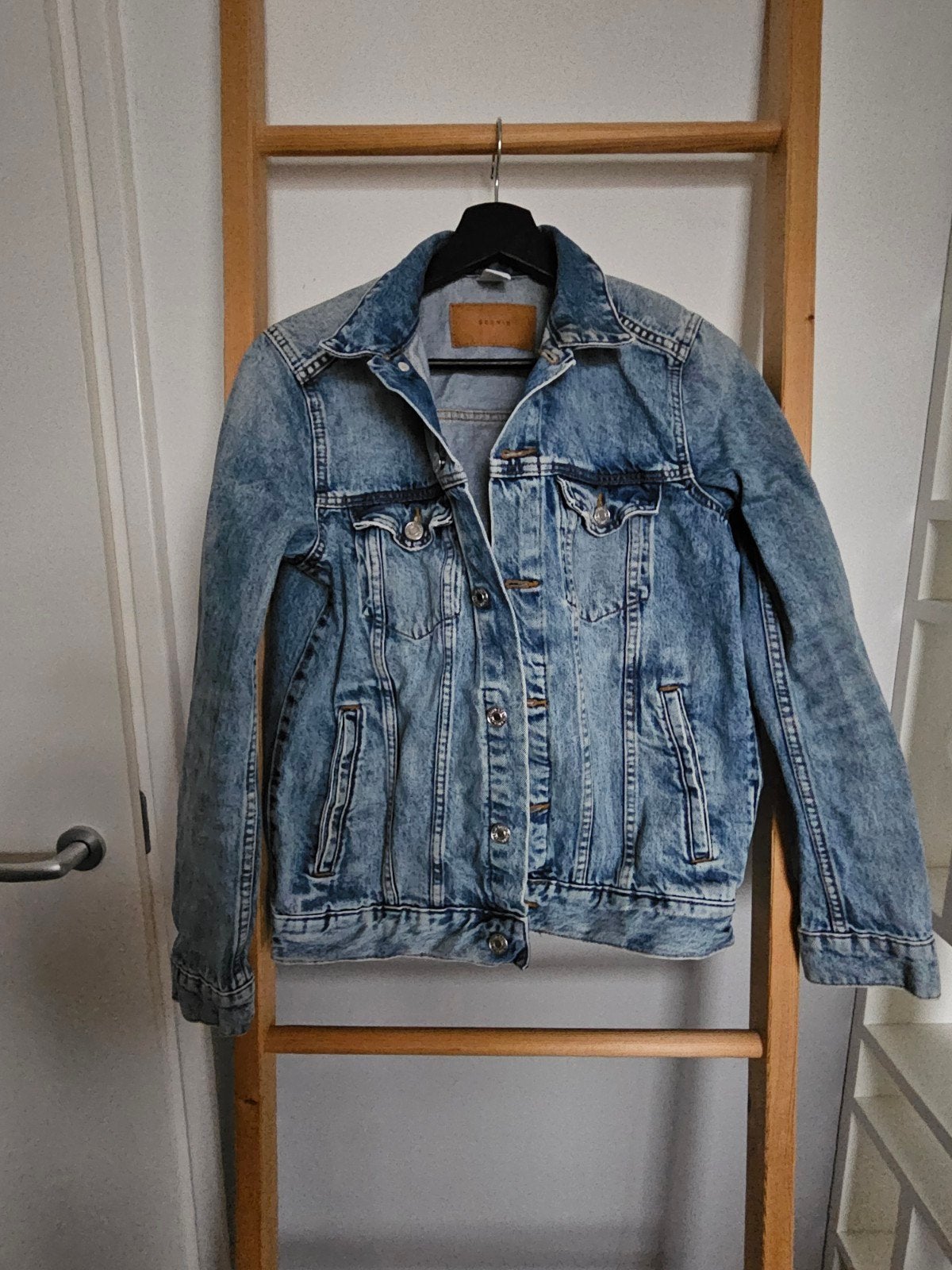 H&M, model &Denim spijkerjas maat 36 (S), Blauw, Ophalen of Verzenden, Zo goed als nieuw, H&M &Denim