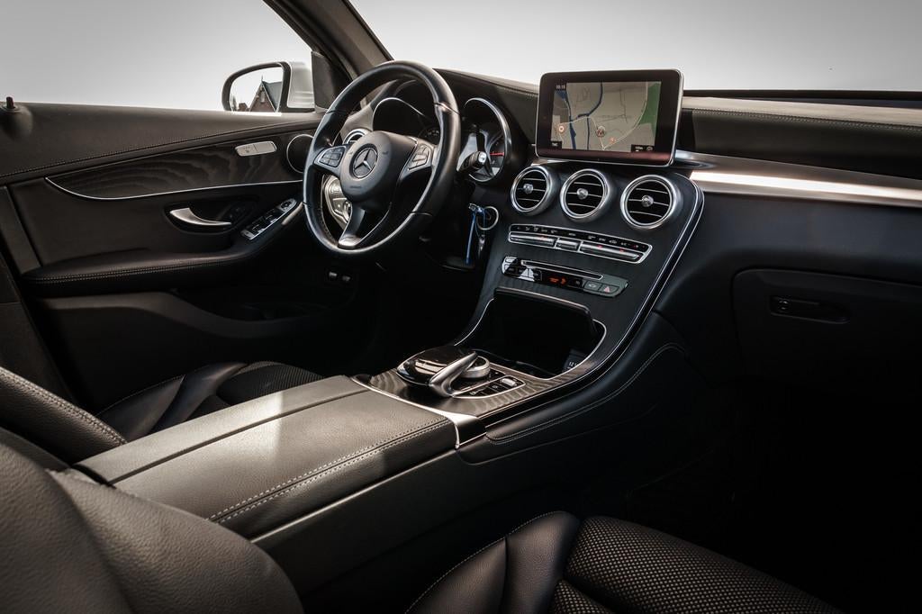 Mercedes-Benz GLC Coupé 250 4MATIC Business Solution | Trek, Gebruikt, 4 cilinders, Met garantie (alle), Leder en Stof