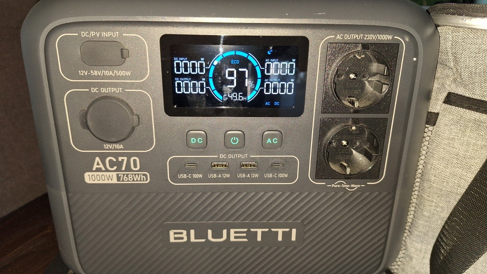 BLUETTI AC70 Draagbare Power Station 1000W 768Wh, Caravans en Kamperen, Ophalen, Gebruikt