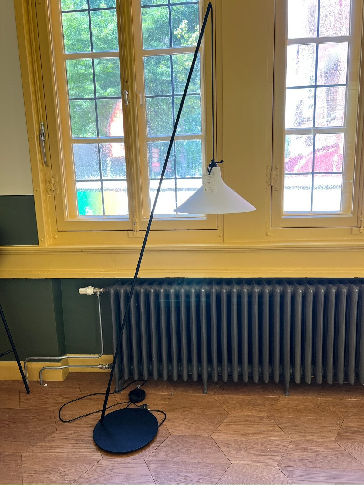 Exclusieve SERAX Seam vloerlamp | Nieuw | Van €590 voor €295, Huis en Inrichting, Ophalen of Verzenden, Zo goed als nieuw, 150 tot 200 cm