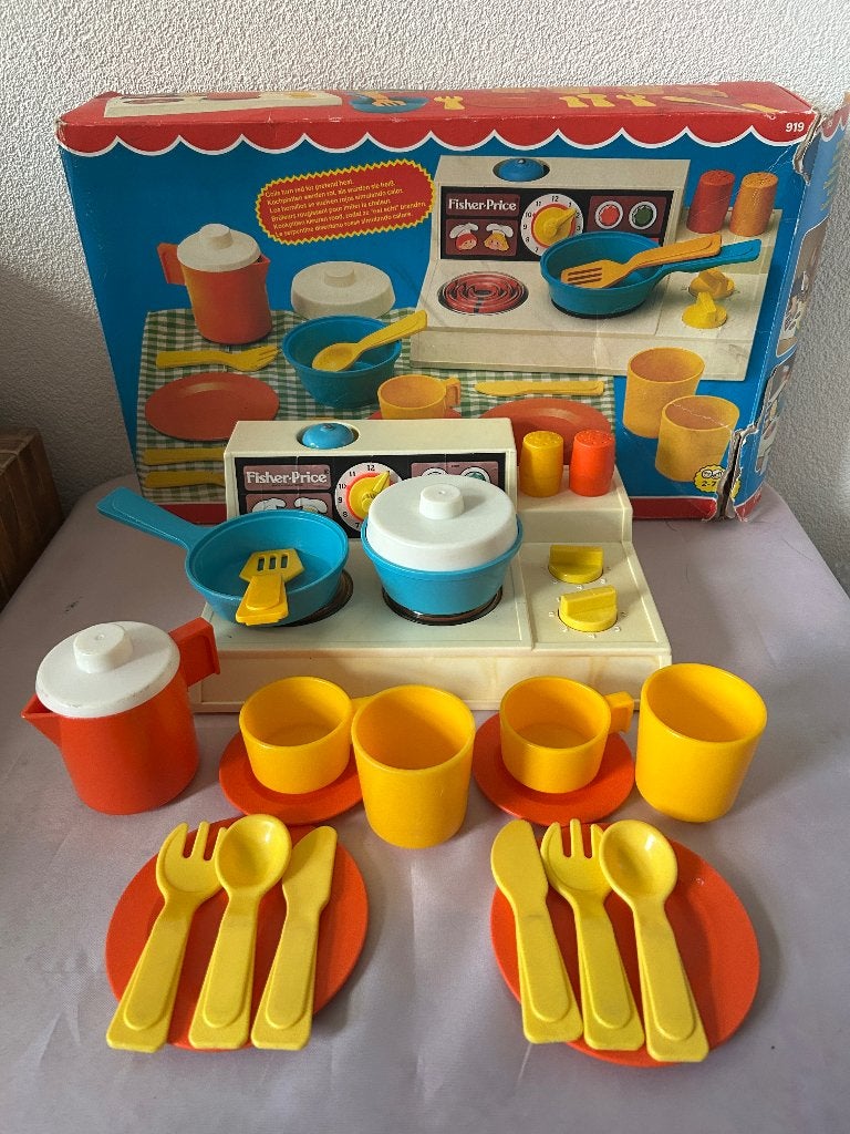 Vintage Fisher Price speelkeuken met doos model 919 1979, Ophalen of Verzenden, East Aurora, New York 14052, USA / Assembled in Great Britain by Fisher-Price Toys, P.O. Box 65, Northampton, England