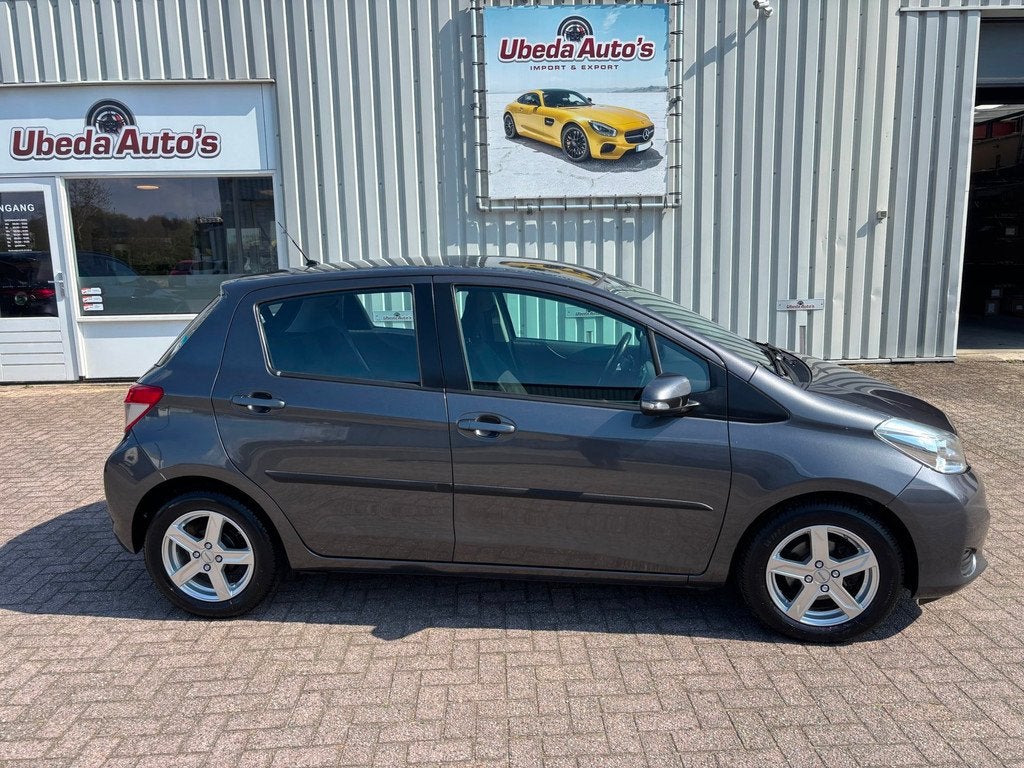 Toyota Yaris 1.0 VVT-i Now NL AUTO KM 151376 ZEER MOOI 6500E, Auto's, Toyota, Euro 5, Stof, Gebruikt, Origineel Nederlands