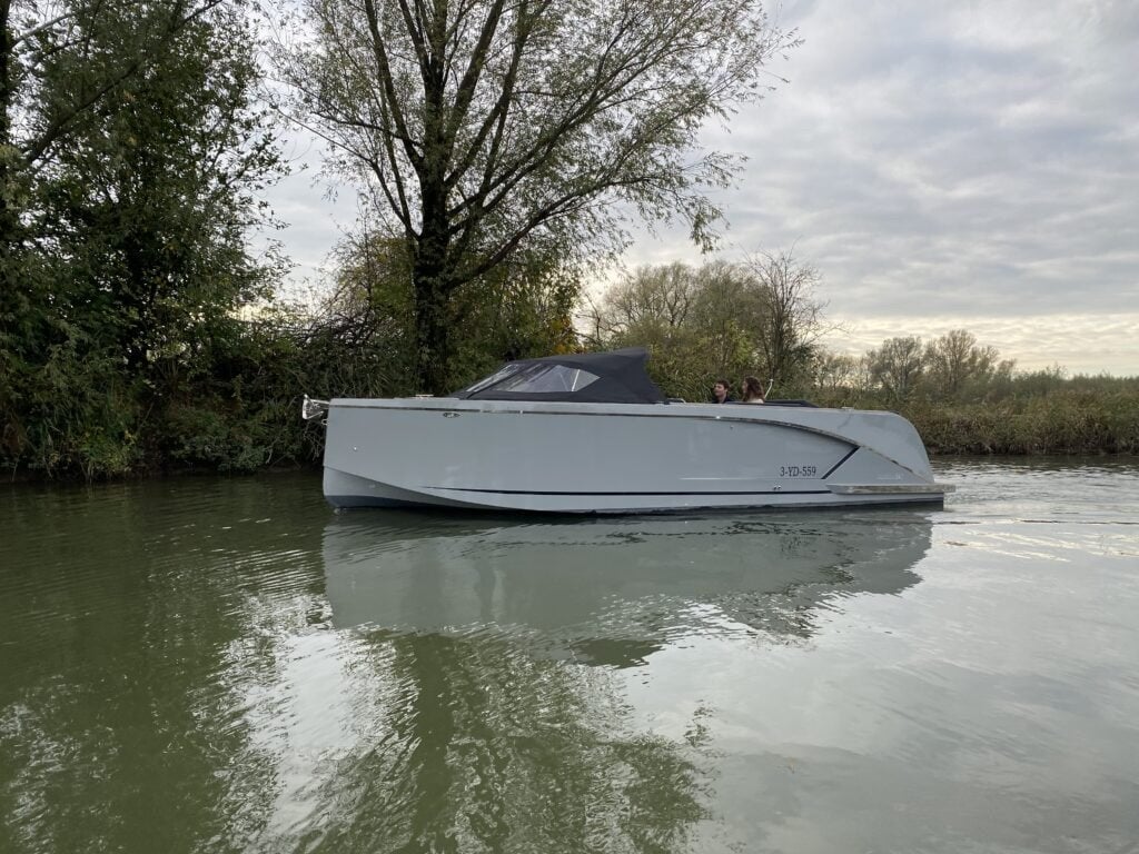 Maxima 840 Sloep - 250 PK, Full Option, Top Onderhouden, Watersport en Boten, Ophalen of Verzenden, Gebruikt, Maxima, Biminitop