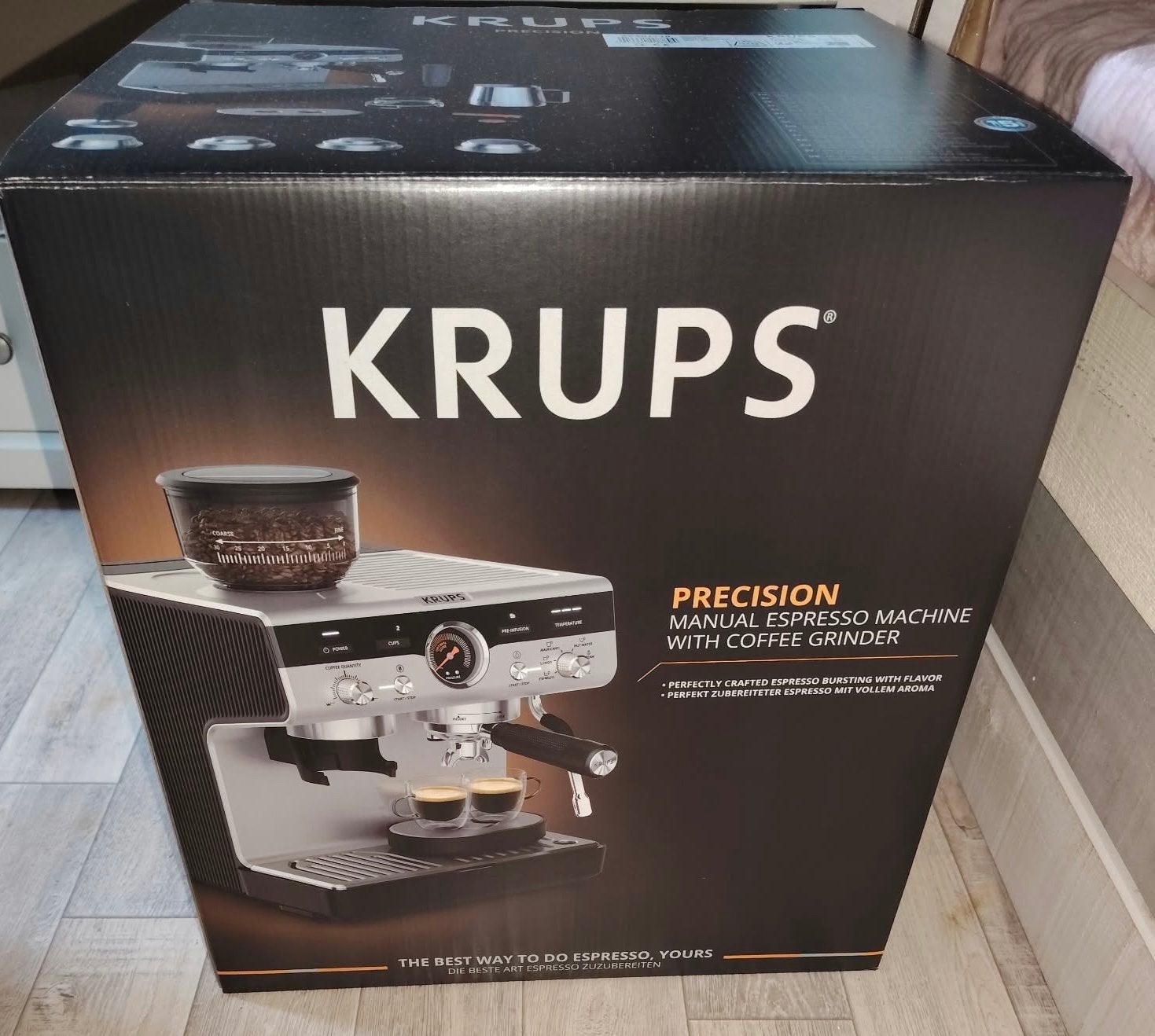 Krups XP801T10 Koffiemachine met bonenmaler en melkopschuime, Espresso apparaat, Nieuw, Koffiebonen, Ophalen