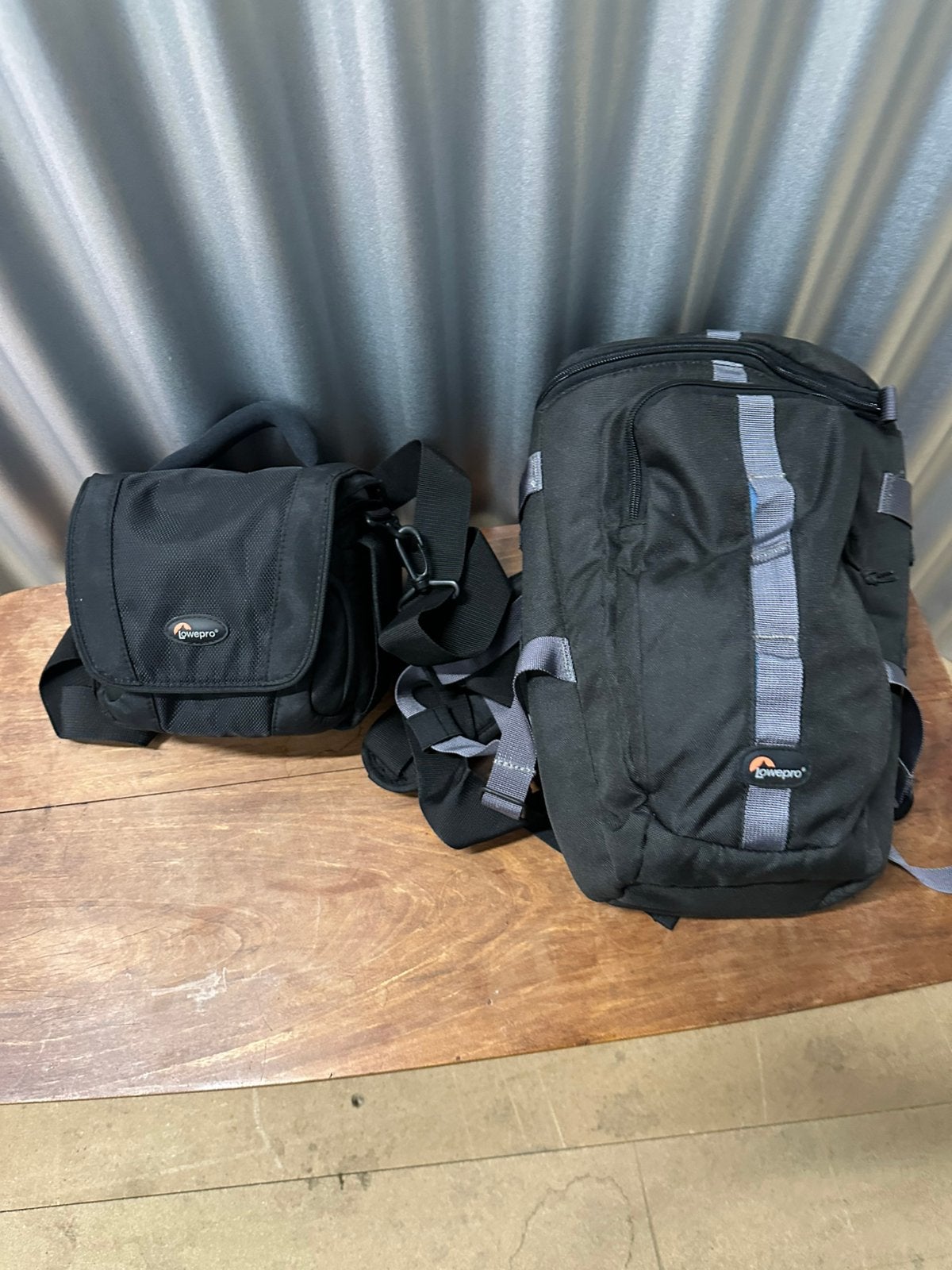 2x lowepro foto tassen, Ophalen of Verzenden, Zo goed als nieuw, Lowepro