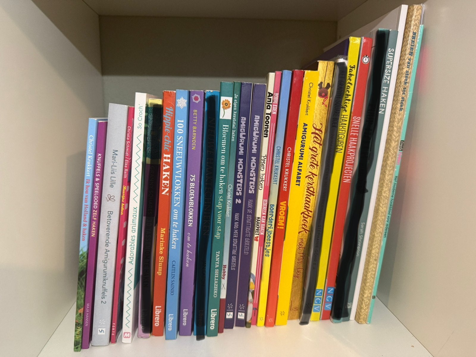 Haakpatronenboeken, Ophalen of Verzenden, Zo goed als nieuw