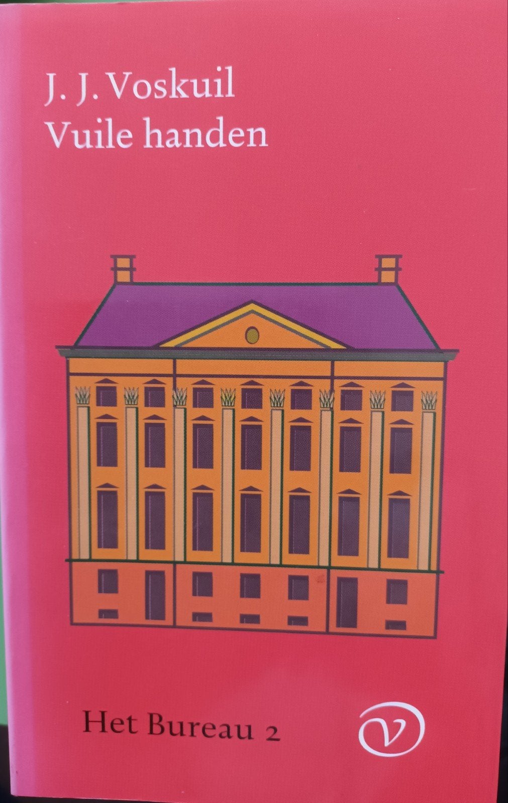 J.J. Voskuil - Vuile handen (Het Bureau 2) - Paperback, Boeken, Literatuur, Gelezen, Nederland, Ophalen of Verzenden