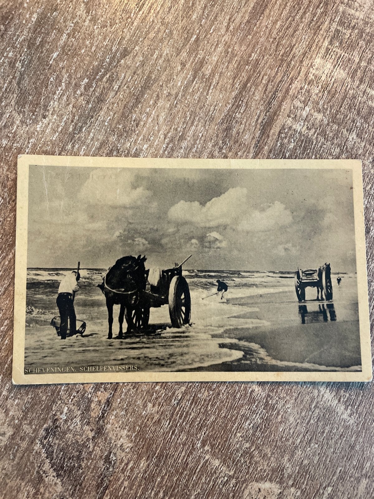 Oude ansichtkaart Scheveningen, Schelpenvissers, Ophalen of Verzenden, 1920 tot 1940, Gelopen, Zuid-Holland