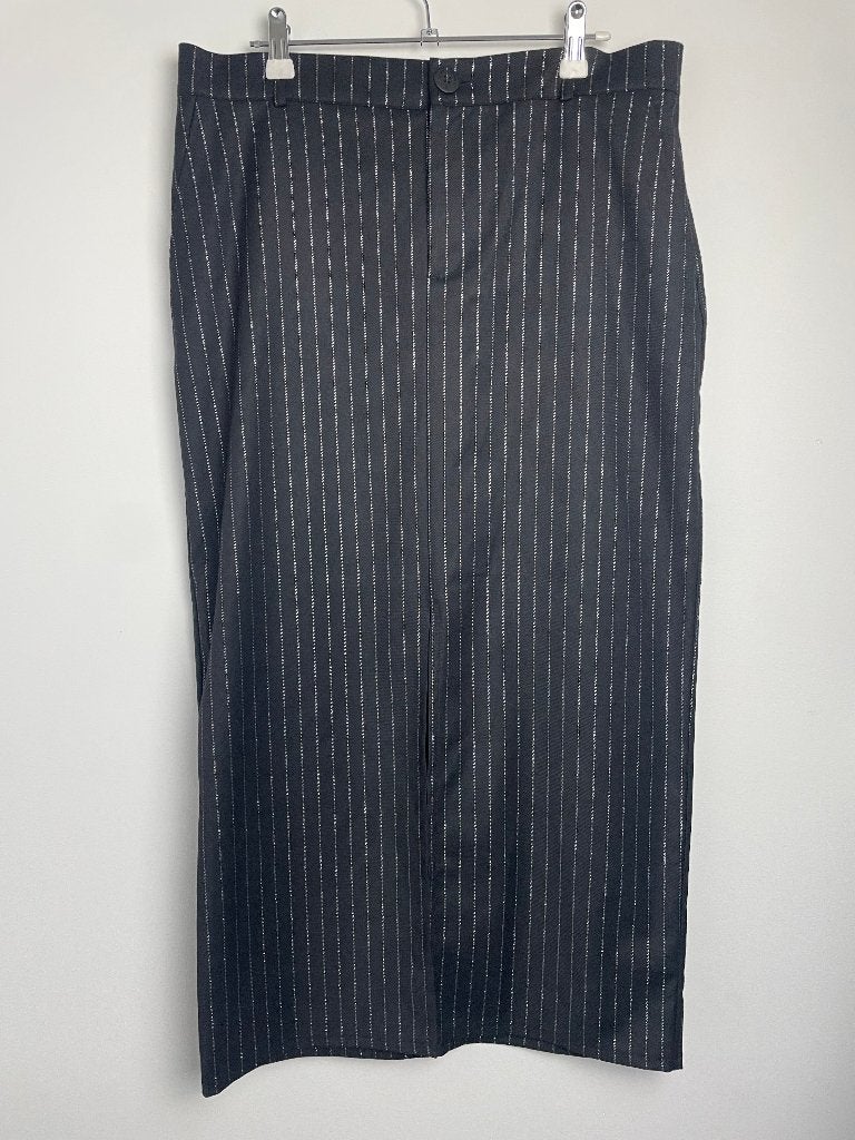Jane Lushka zwarte midi rok split zwart met krijtstreep M, Kleding | Dames, Rokken, Zo goed als nieuw, Maat 38/40 (M), Zwart, Onder de knie