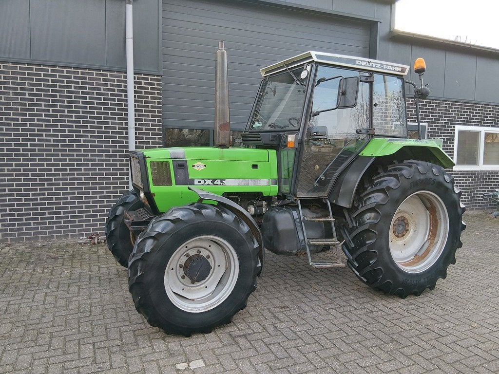 Deutz Fahr DX 4.31 40 KM/h, Tot 80 Pk, Deutz - Fahr, 5000 tot 7500