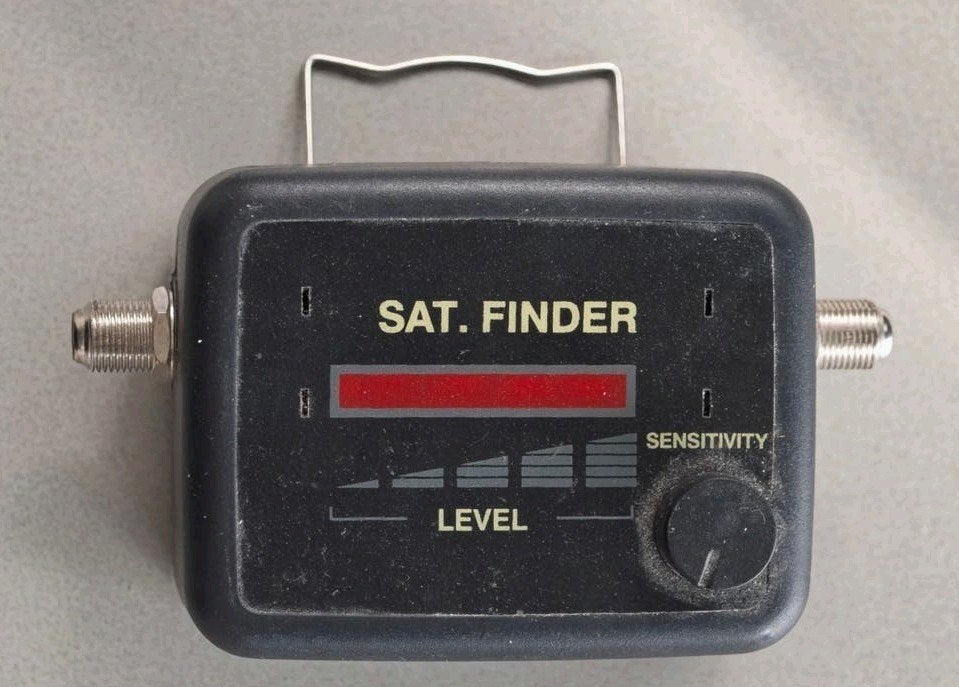 Satelliet Finder SF-95LDB - Eenvoudige Satelliet Zoeker, Ophalen of Verzenden, Gebruikt, (Schotel)antenne-accessoires, Overige merken