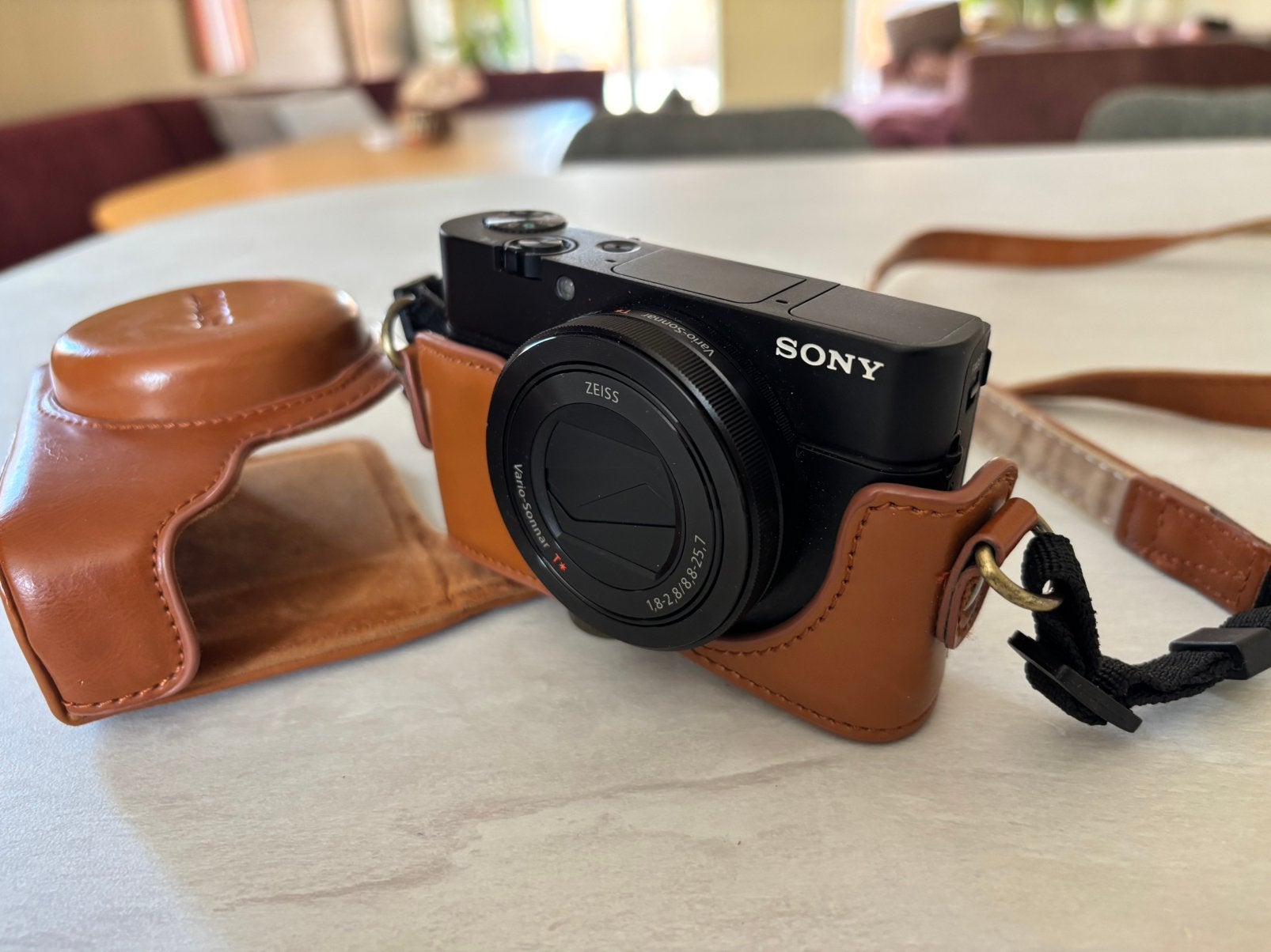Sony RX100 III (M3) – zeer goede staat, Ophalen of Verzenden, Zo goed als nieuw, Compactcamera, Sony