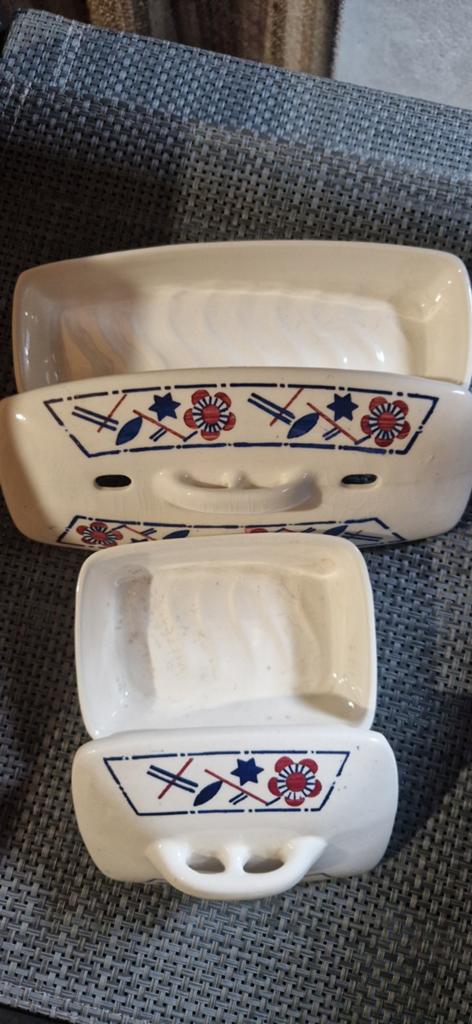 Retro kammen en zeepdoosje, Ophalen