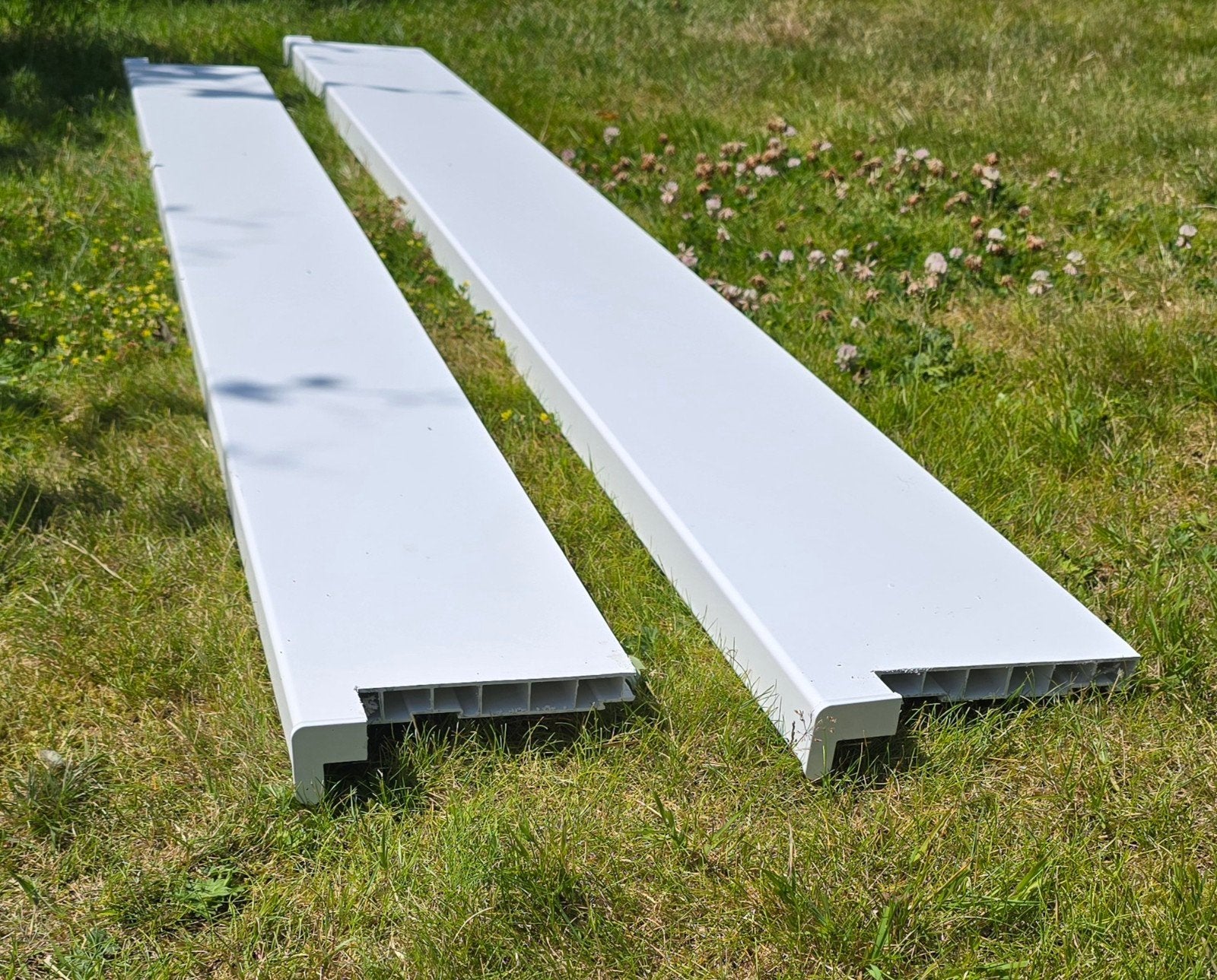 vensterbanken, 2x , kunststof, Doe-het-zelf en Verbouw, Platen en Panelen, Ophalen