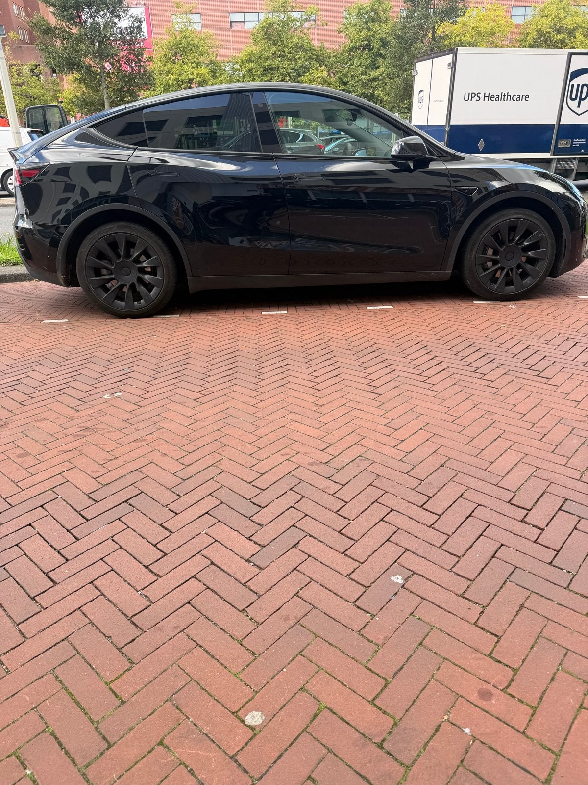 Tesla Model Y 2023 Zwart