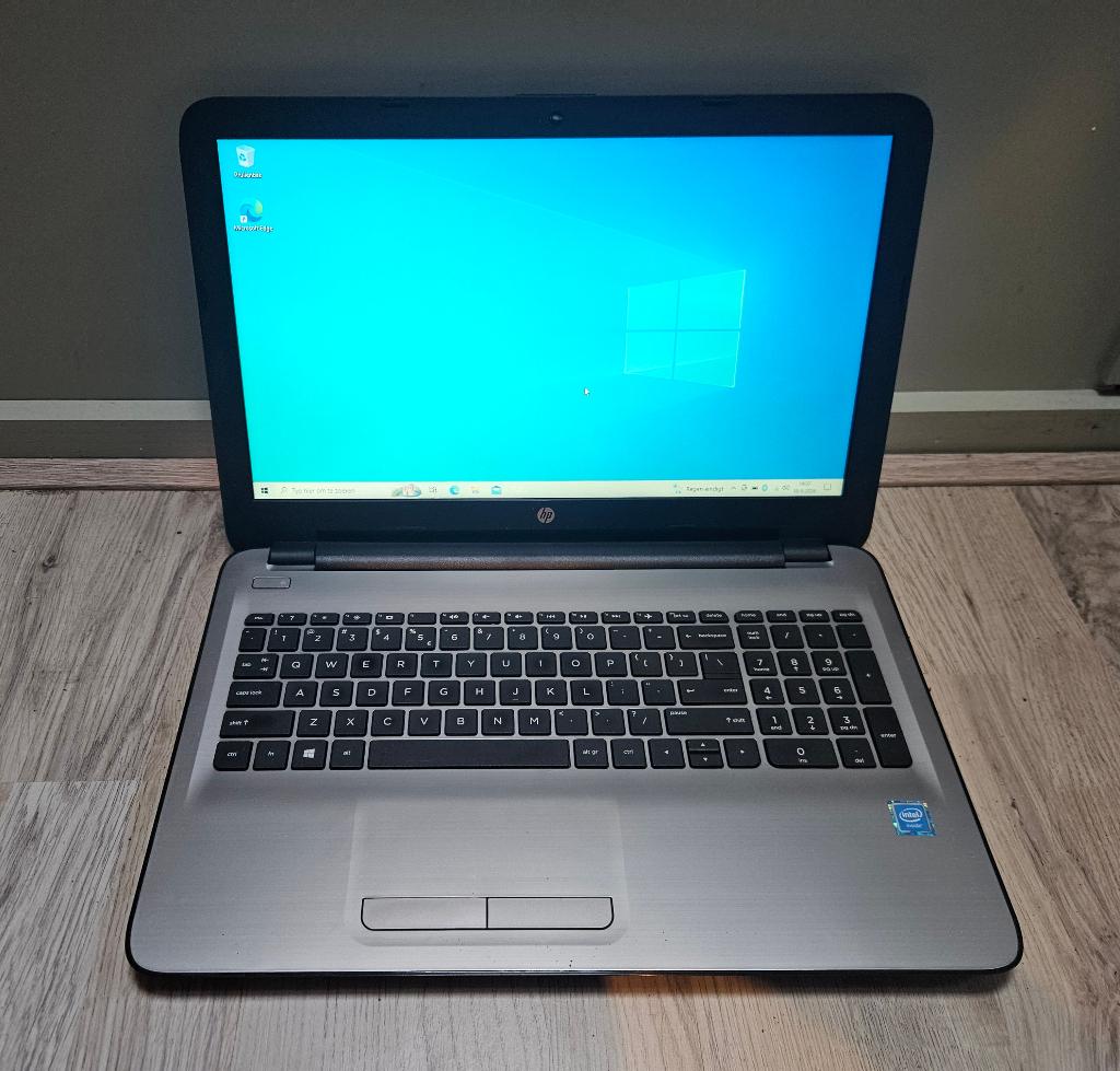HP Notebook - 15-ay000nd, Computers en Software, Windows Laptops, Gebruikt, 15 inch, HDD, Minder dan 2 Ghz, 4 GB, Qwerty, Ophalen of Verzenden